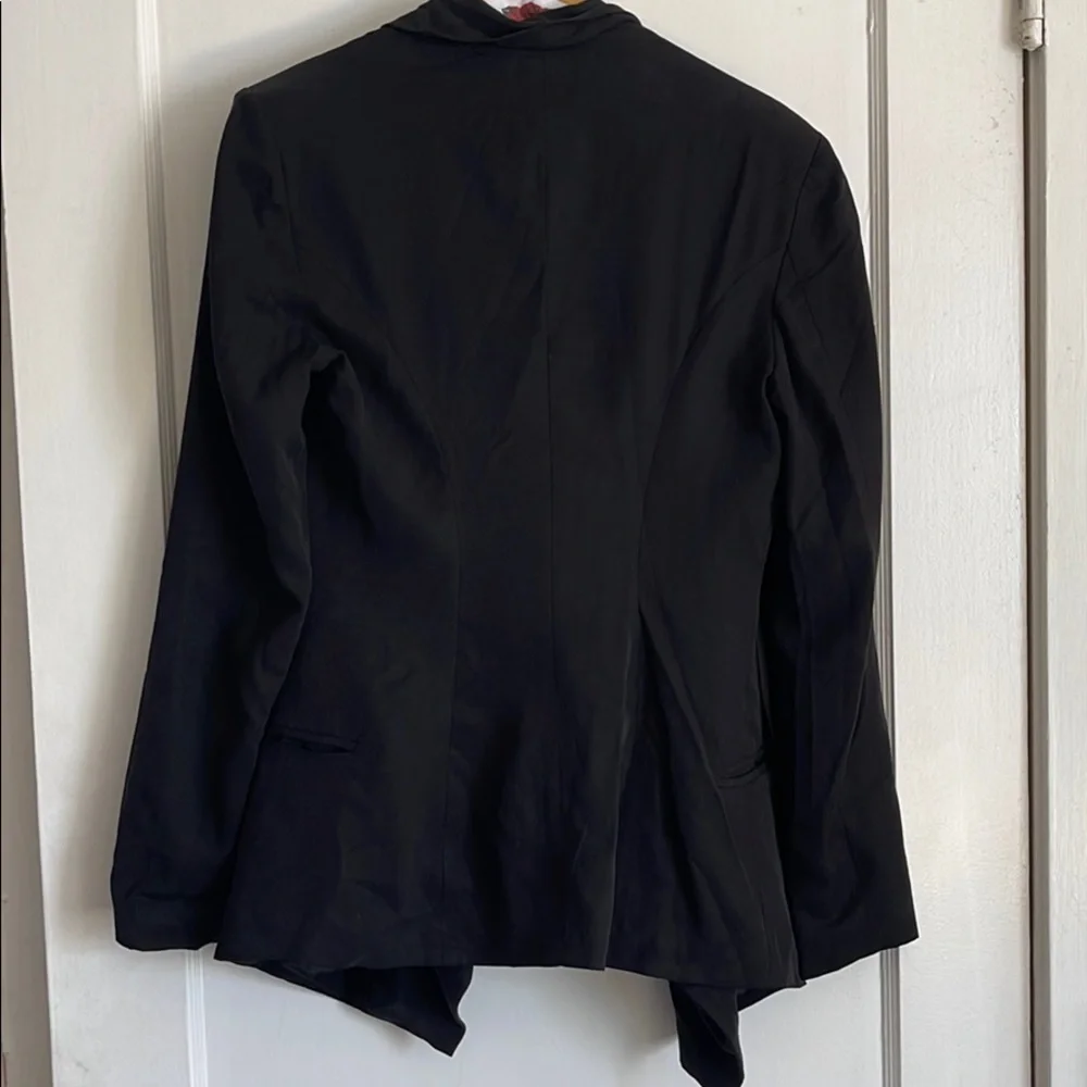 Blazer Cardi! - Picture 2 of 2